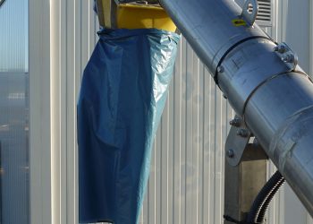 ClearFox screw screen